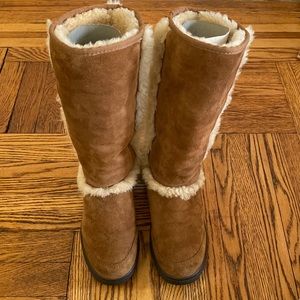 UGG sunburst tall